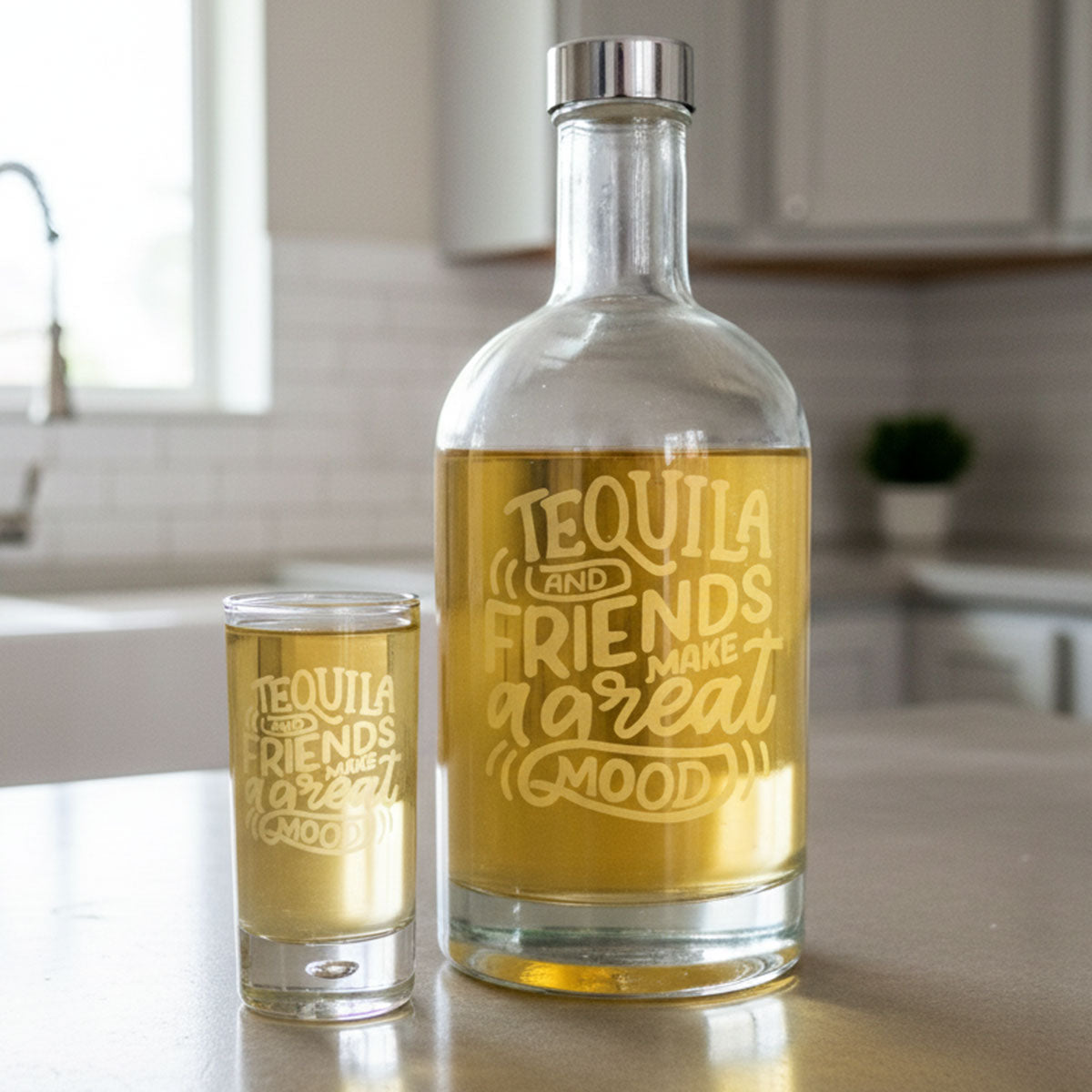 Oslo Glass Bottle 700ml